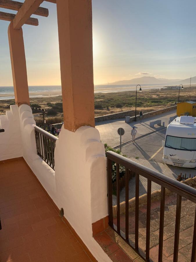 Apartamento A Pie De Playa Tarifa Bagian luar foto